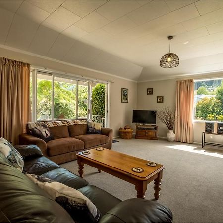 47 Conical Hill Road Villa แฮนเมอร์สปริงส์ ภายนอก รูปภาพ